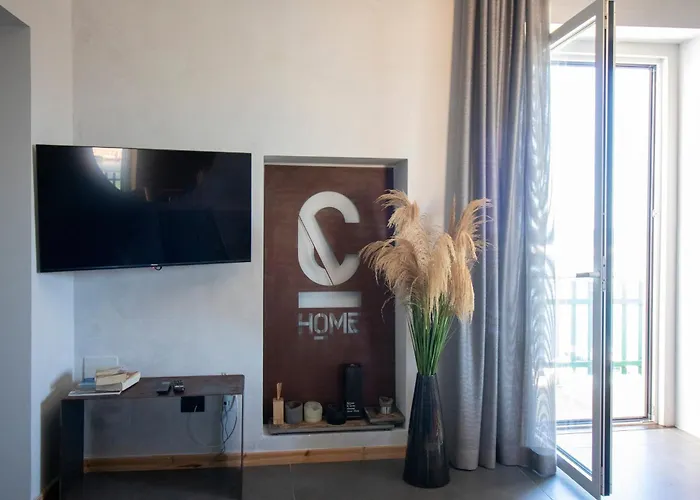 C-home Historic House *