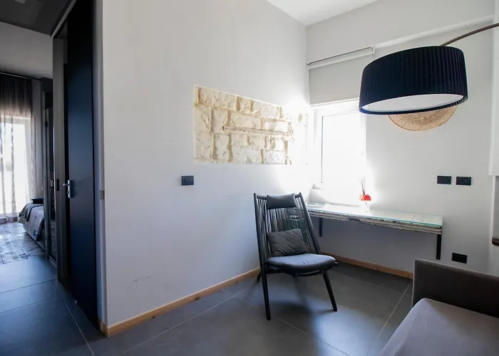 C-home Historic House *