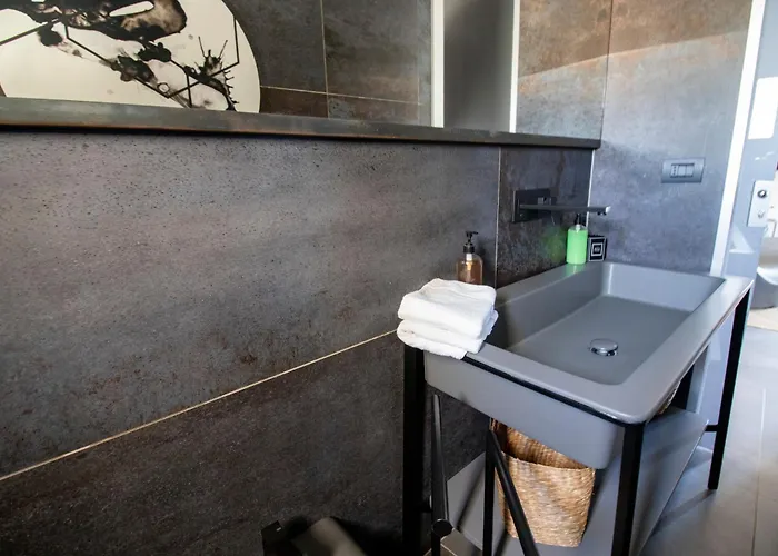 C-home Historic House Lägenhet